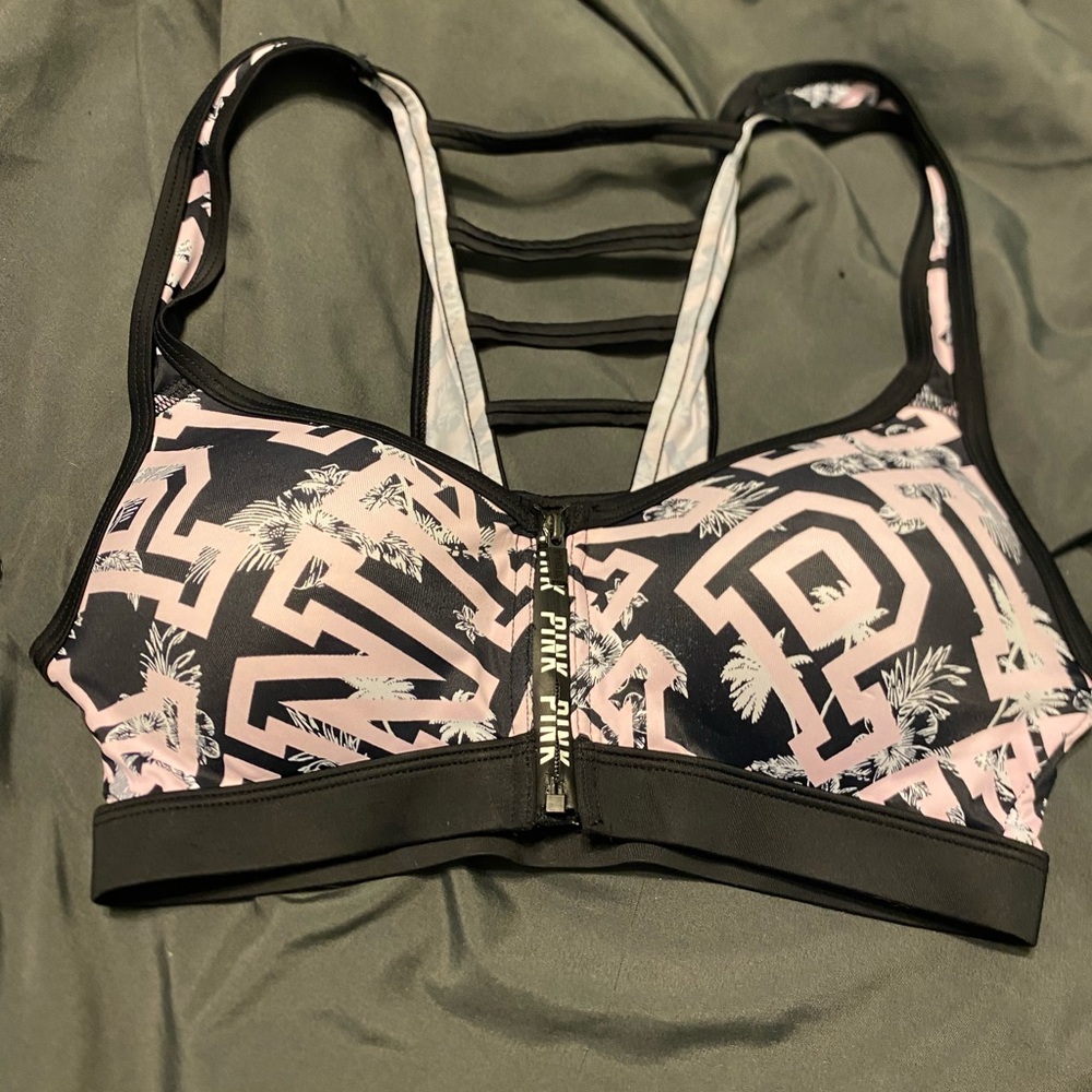 PINK VS Ultimate Bra